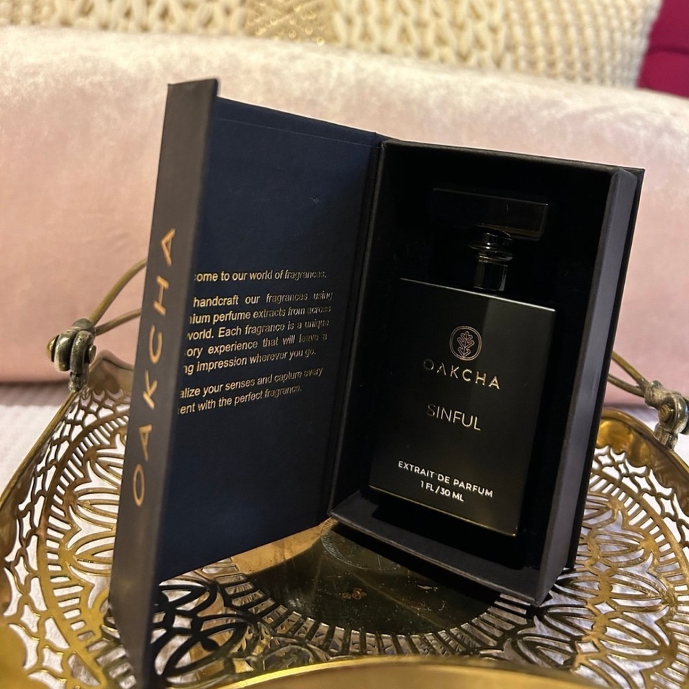 OAKCHA SINFUL EXTRAIT DE PARFUM 1.7oz